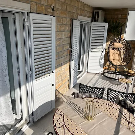 Divine Luxury Apartman