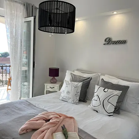 Divine Luxury *